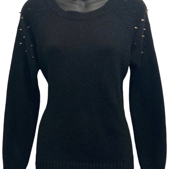 Black Sweater With Unique Small Spikes On Both Shoulders - Picture 1 of 5